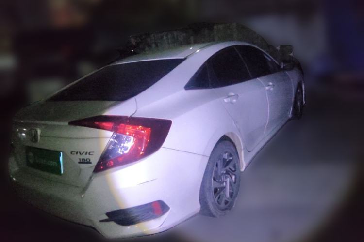 Used Honda Civic 2019 180TURBO CVT Shangyue Edition China V Emission Standard Rear Right 45 Deg