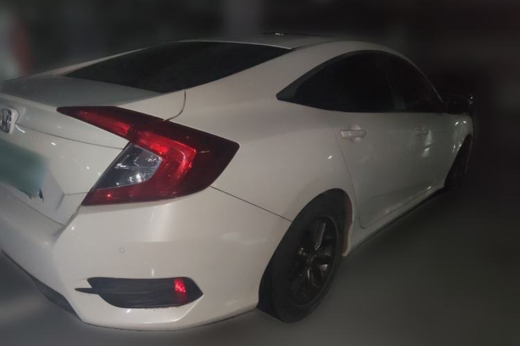 Used Honda Civic 2019 220TURBO CVT Dynamic Edition China VI Rear Right 45 Deg