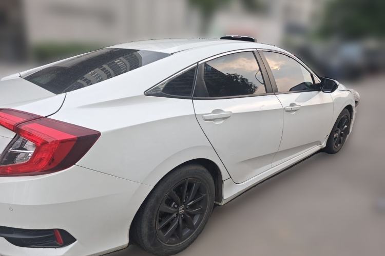 Used Honda Civic 2019 220TURBO CVT Dynamic Edition China VI Rear Right 45 Deg