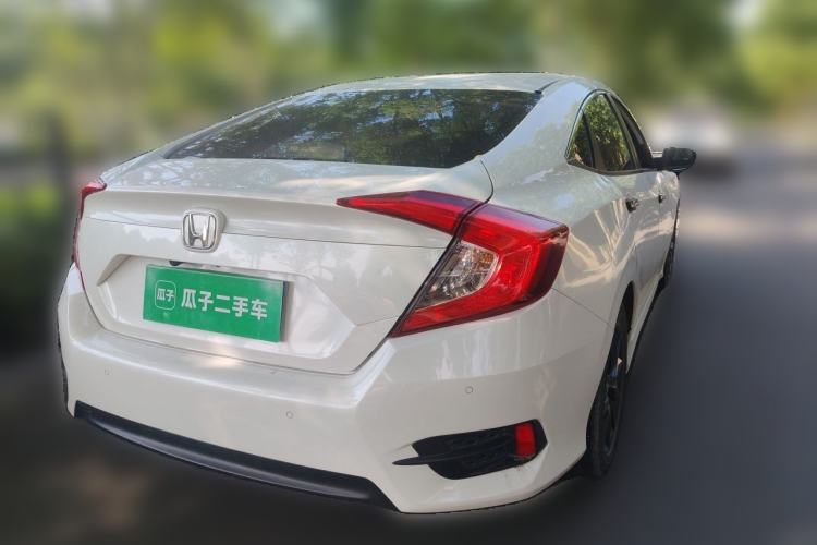 Used Honda Civic 2019 220TURBO CVT Dynamic Edition China VI Rear Right 45 Deg