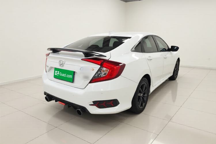 Used Honda Civic 2019 220TURBO CVT Dynamic Edition China VI Rear Right 45 Deg