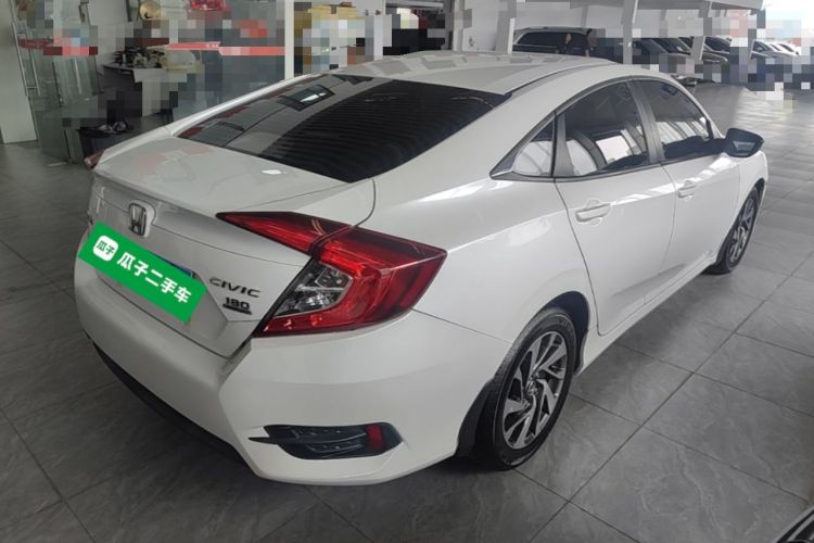 Used Honda Civic 2019 180TURBO CVT Shangyue Edition China V Emission Standard Rear Right 45 Deg