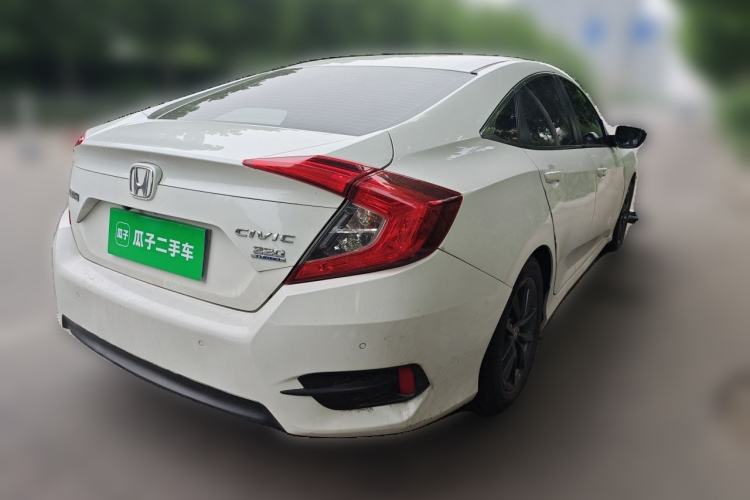 Used Honda Civic 2019 220TURBO CVT Dynamic Edition China VI Rear Right 45 Deg