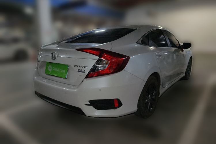 Used Honda Civic 2019 220TURBO CVT Dynamic Edition China VI Rear Right 45 Deg