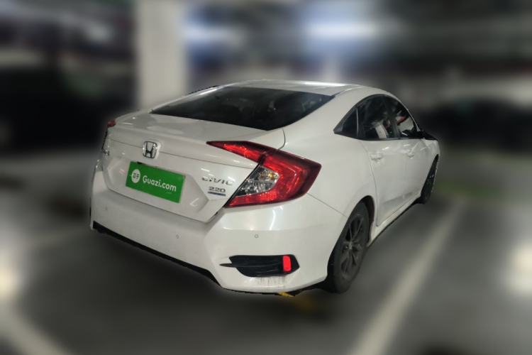 Used Honda Civic 2019 220TURBO CVT Dynamic Edition China VI Rear Right 45 Deg