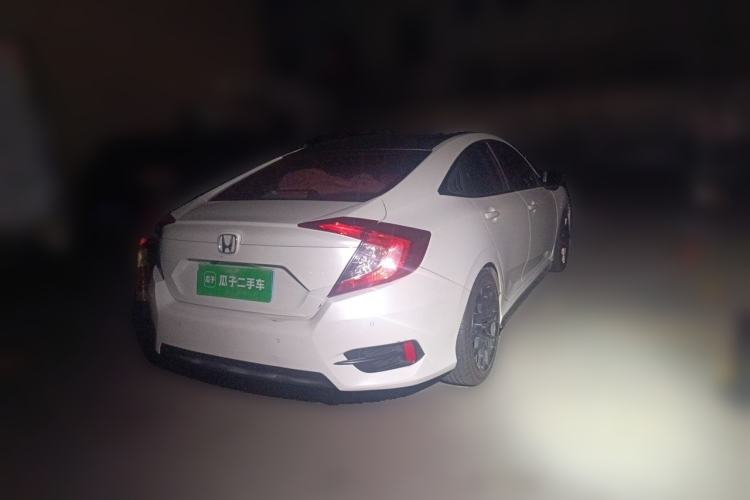 Used Honda Civic 2019 220TURBO CVT Dynamic Edition China VI Rear Right 45 Deg