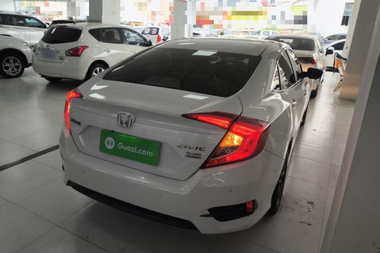 Used Honda Civic 2019 220TURBO CVT Dynamic Edition China VI Rear Right 45 Deg