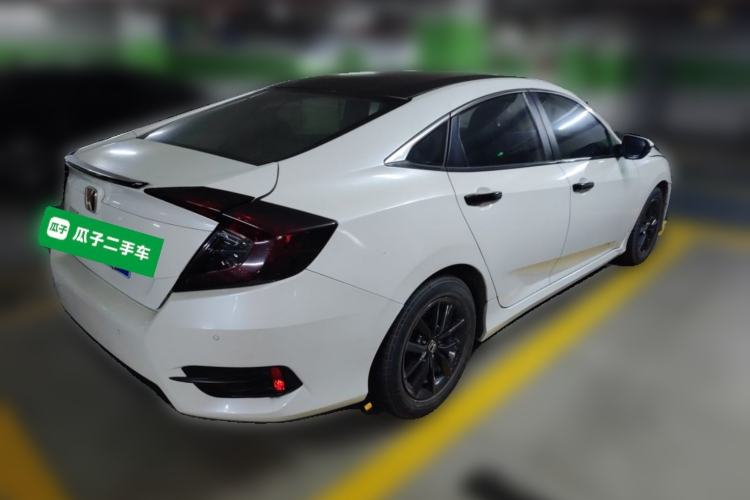 Used Honda Civic 2019 220TURBO CVT Dynamic Edition China VI Rear Right 45 Deg