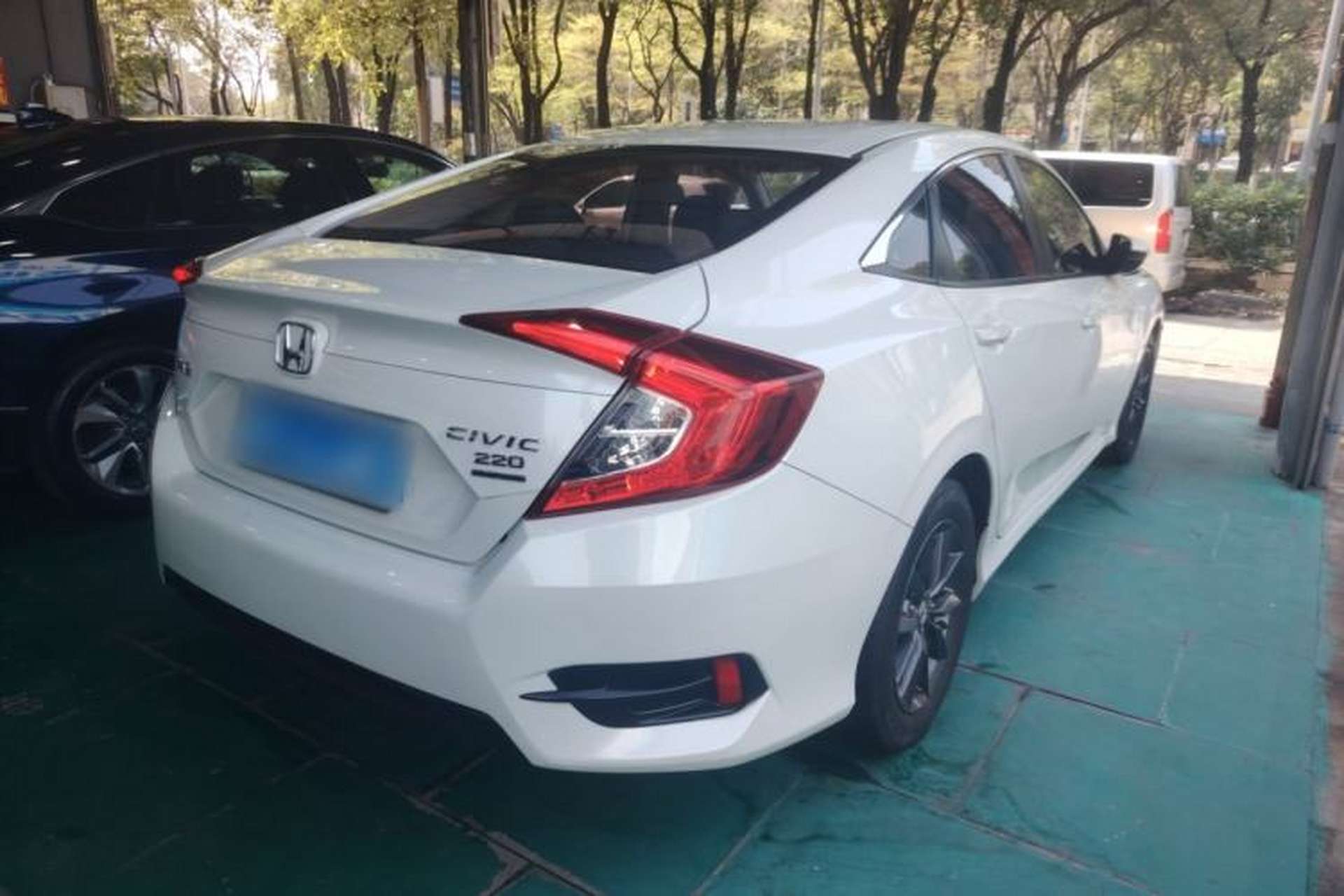 Used Honda Civic 2019 180TURBO CVT Shangdong Edition China V Rear Right 45 Deg