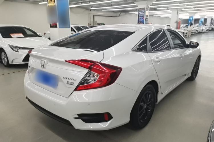 Used Honda Civic 2019 220TURBO CVT Dynamic Edition China VI Rear Right 45 Deg