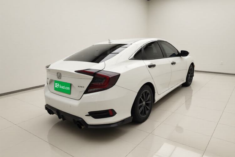 Used Honda Civic 2019 220TURBO CVT Dynamic Edition China V Rear Right 45 Deg