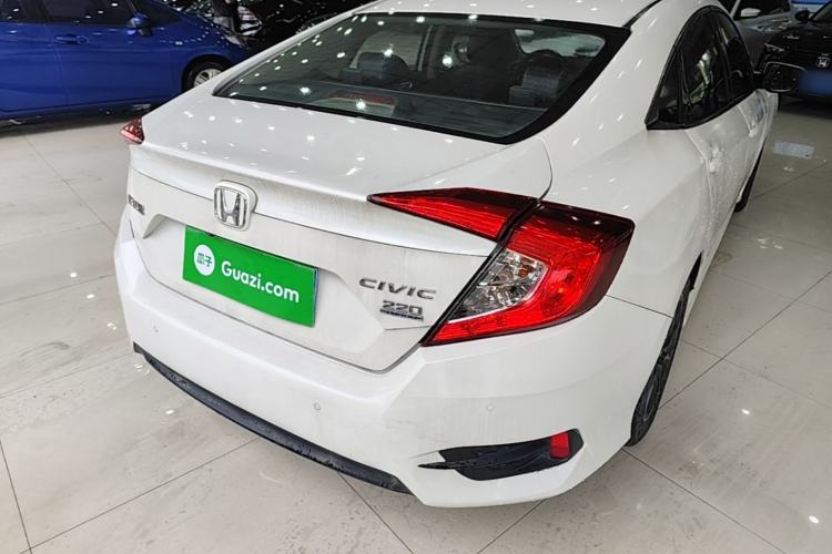 Used Honda Civic 2019 220TURBO CVT Dynamic Edition China V Rear Right 45 Deg