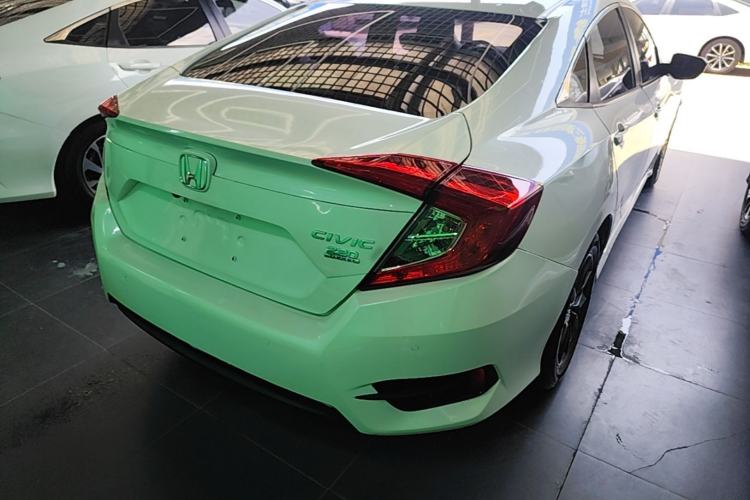 Used Honda Civic 2019 220TURBO CVT Dynamic Edition China VI Rear Right 45 Deg