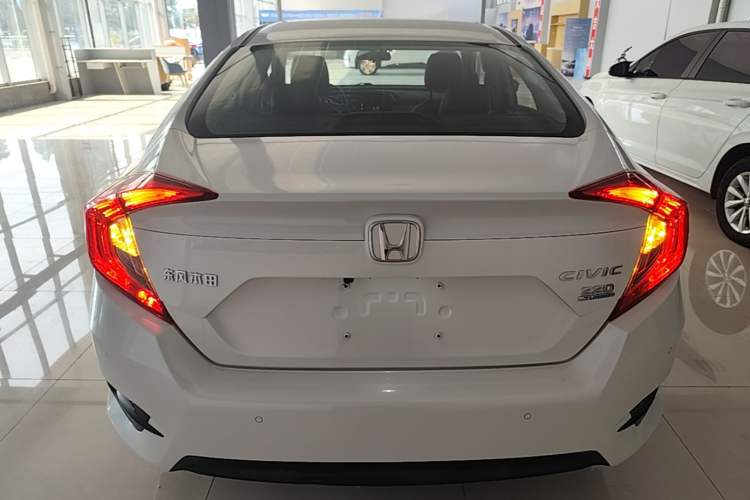 Used Honda Civic 2019 220TURBO CVT Dynamic Edition China VI Rear