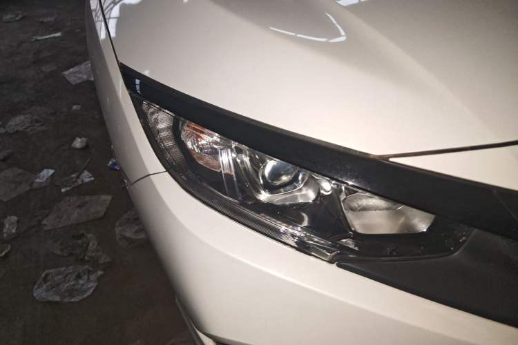 Used Honda Civic 2019 220TURBO CVT Dynamic Edition China VI Right Front Headlight