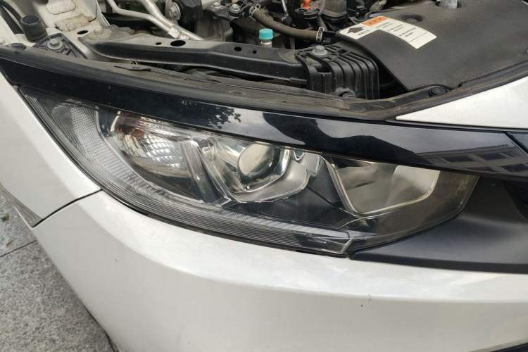 Used Honda Civic 2019 220TURBO CVT Dynamic Edition China VI Right Front Headlight