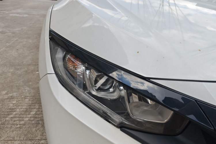Used Honda Civic 2019 220TURBO CVT Dynamic Edition China VI Right Front Headlight
