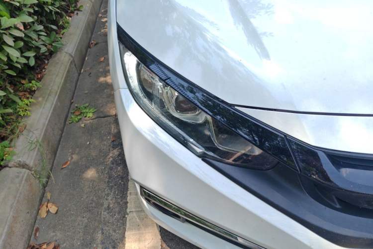 Used Honda Civic 2019 220TURBO CVT Dynamic Edition China VI Right Front Headlight