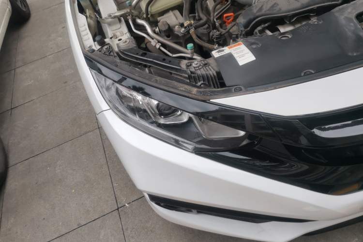 Used Honda Civic 2019 220TURBO CVT Ignition Edition China VI Emission Standard Right Front Headlight