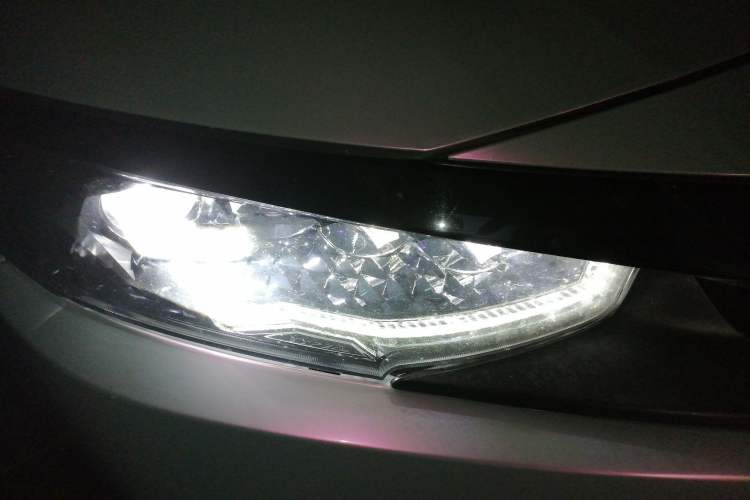 Used Honda Civic 2019 220TURBO CVT Dynamic Edition China V Right Front Headlight