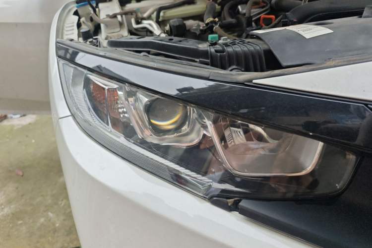 Used Honda Civic 2019 220TURBO CVT Dynamic Edition China V Right Front Headlight