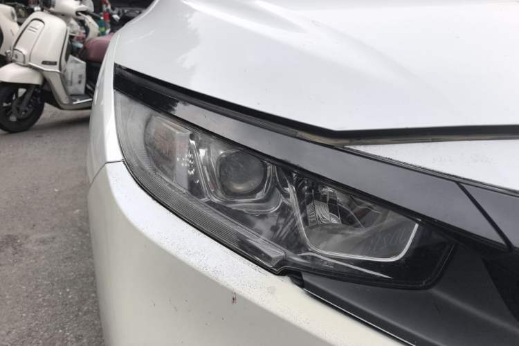 Used Honda Civic 2019 220TURBO CVT Dynamic Edition China VI Right Front Headlight