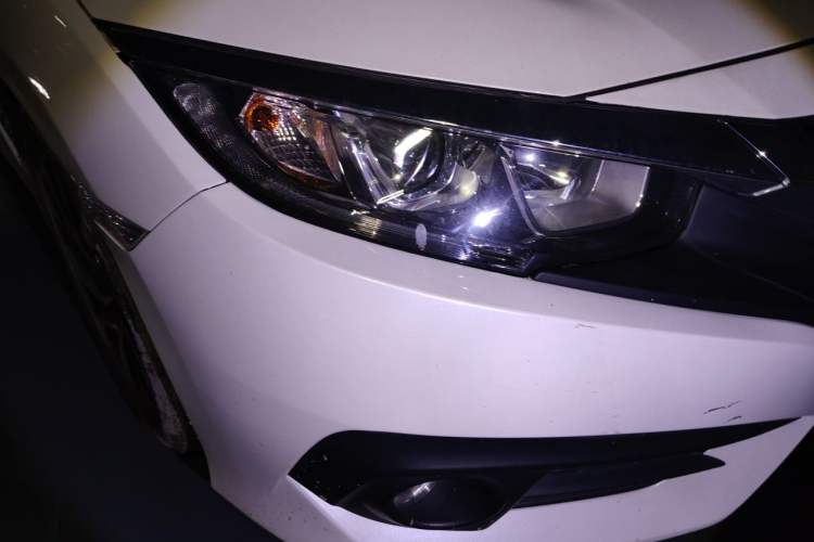 Used Honda Civic 2019 220TURBO CVT Dynamic Edition China V Right Front Headlight