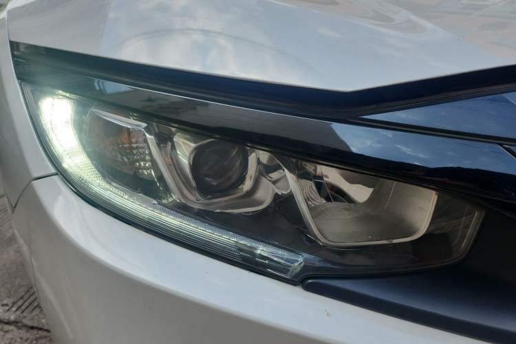 Used Honda Civic 2019 220TURBO Manual Jinkong Edition China VI Right Front Headlight