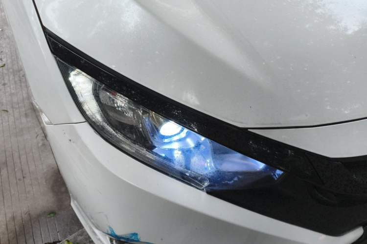 Used Honda Civic 2019 220TURBO CVT Dynamic Edition China VI Right Front Headlight