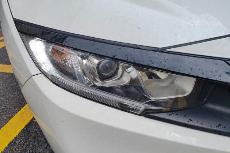 Used Honda Civic 2019 220TURBO CVT Dynamic Edition China VI Right Front Headlight