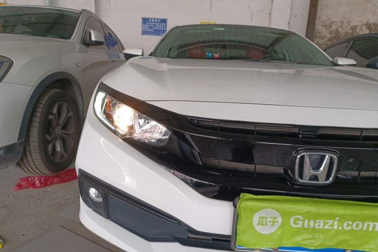 Used Honda Civic 2019 220TURBO CVT Dynamic Edition China VI Emission Standard Right Front Headlight