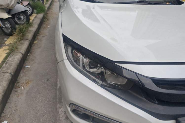 Used Honda Civic 2019 220TURBO CVT Dynamic Edition China VI Right Front Headlight