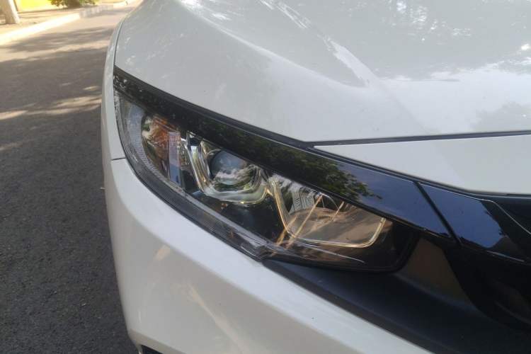 Used Honda Civic 2019 220TURBO CVT Dynamic Edition China VI Right Front Headlight