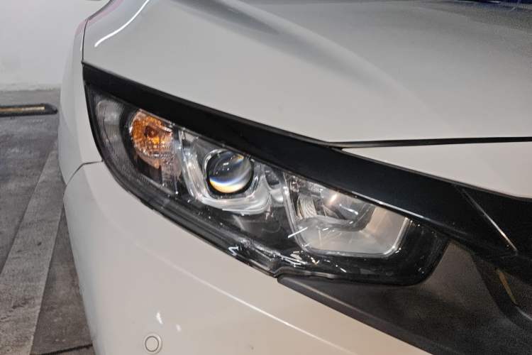 Used Honda Civic 2019 220TURBO CVT Dynamic Edition China VI Right Front Headlight