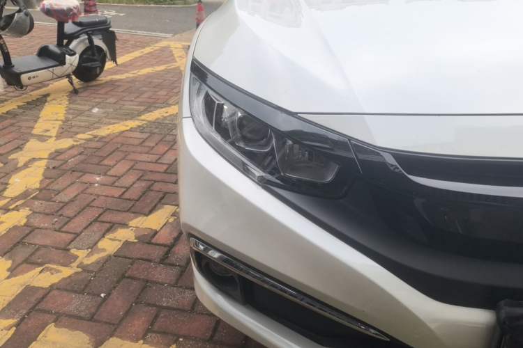Used Honda Civic 2019 180TURBO CVT Shangqing Edition China VI Right Front Headlight