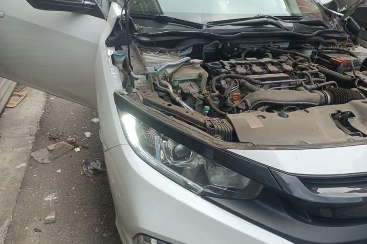 Used Honda Civic 2019 220TURBO CVT Dynamic Edition China VI Right Front Headlight