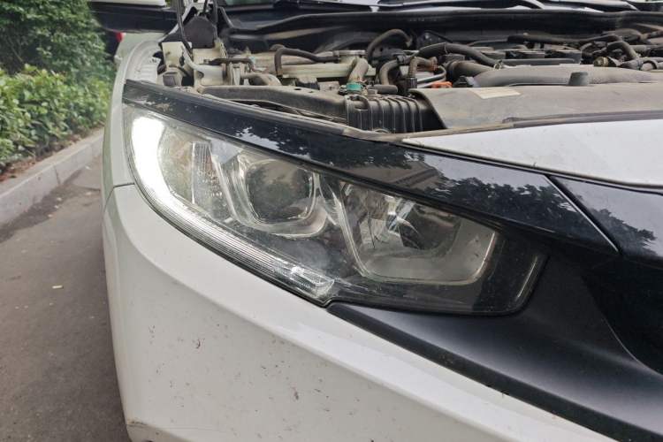 Used Honda Civic 2019 220TURBO CVT Dynamic Edition China VI Right Front Headlight