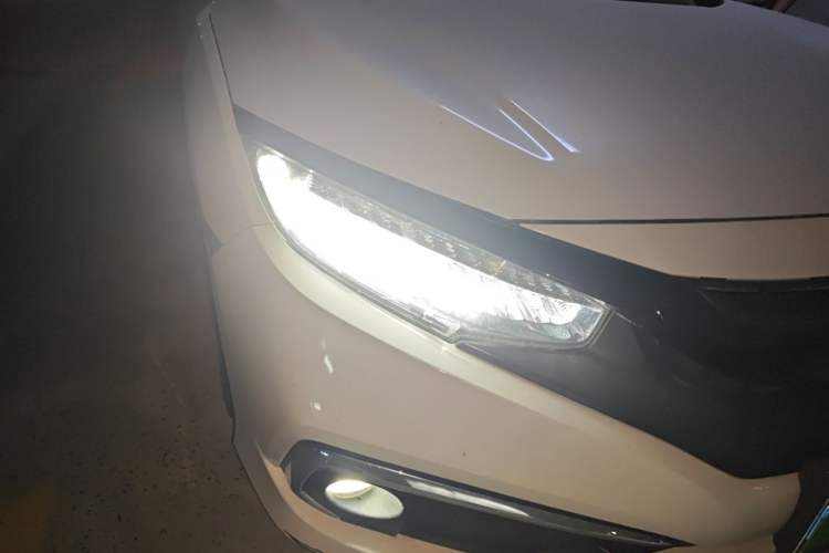 Used Honda Civic 2019 180TURBO CVT Shangqing Edition China VI Right Front Headlight