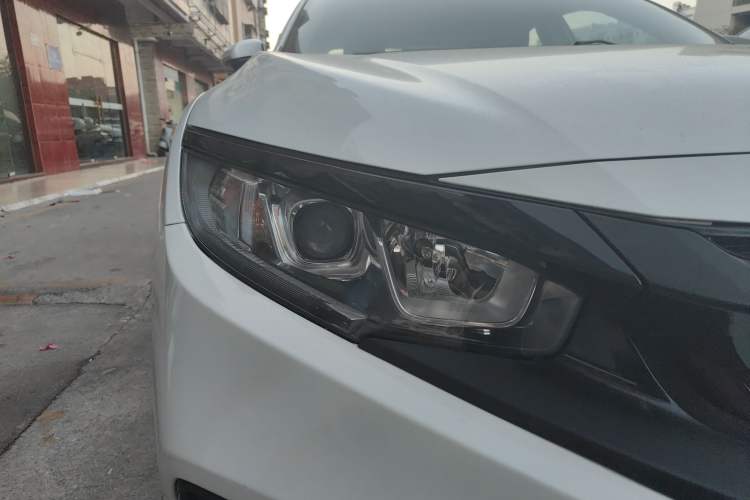 Used Honda Civic 2019 220TURBO CVT Dynamic Edition China VI Emission Standard Right Front Headlight