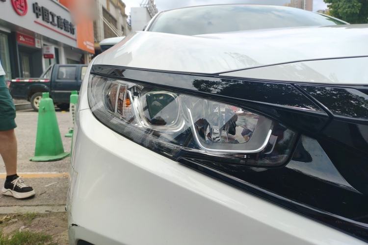 Used Honda Civic 2019 220TURBO CVT Dynamic Edition China VI Emission Standard Right Front Headlight