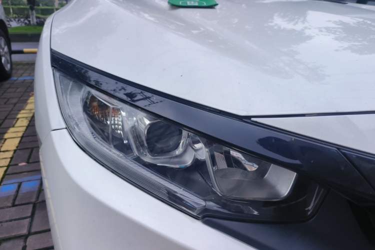 Used Honda Civic 2019 220TURBO CVT Dynamic Edition China VI Right Front Headlight