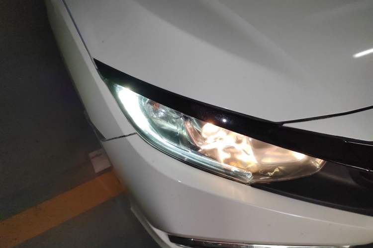 Used Honda Civic 2019 220TURBO Manual Jinkong Edition China VI Right Front Headlight