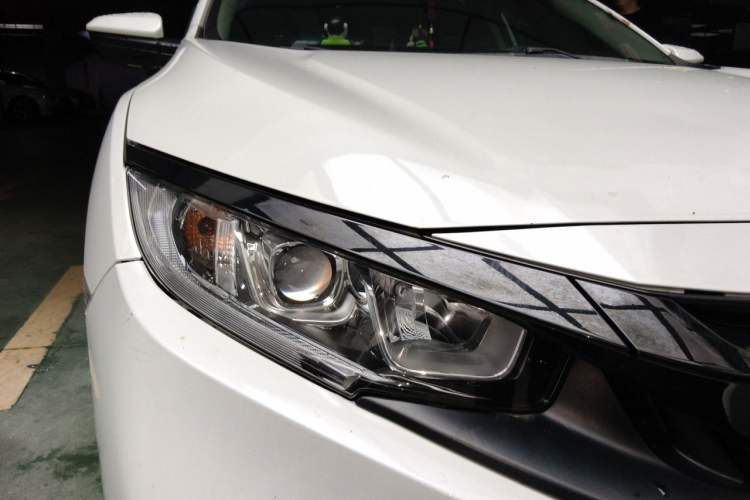 Used Honda Civic 2019 220TURBO CVT Dynamic Edition China V Right Front Headlight