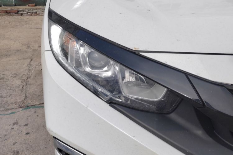 Used Honda Civic 2019 220TURBO CVT Dynamic Edition China V Right Front Headlight