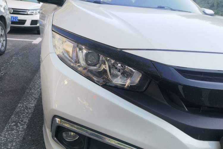 Used Honda Civic 2019 220TURBO CVT Dynamic Edition China VI Right Front Headlight