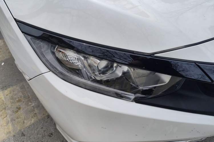 Used Honda Civic 2019 220TURBO CVT Dynamic Edition China VI Right Front Headlight
