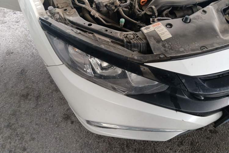 Used Honda Civic 2019 220TURBO CVT Dynamic Edition China VI Right Front Headlight