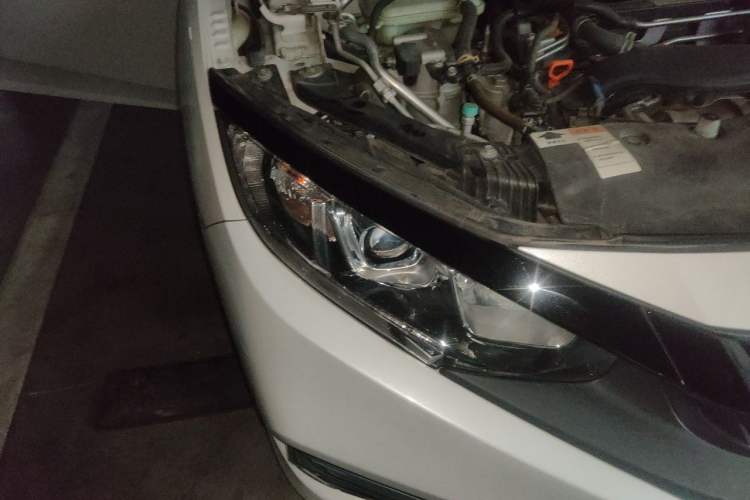 Used Honda Civic 2019 220TURBO CVT Dynamic Edition China VI Right Front Headlight