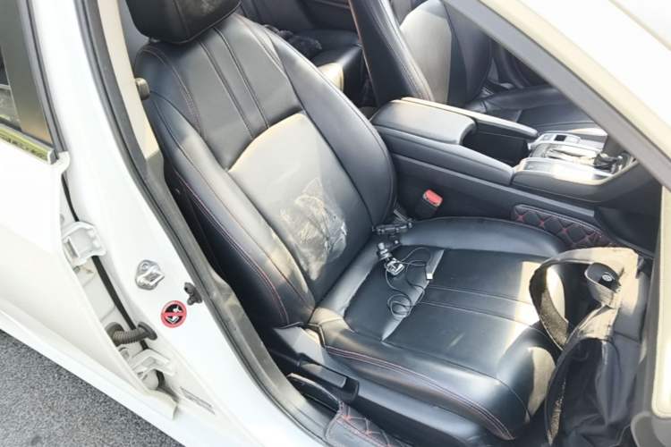 Used Honda Civic 2019 180TURBO CVT Shangdong Edition China VI Right Front Seat