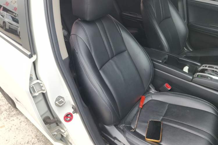 Used Honda Civic 2019 220TURBO CVT Dynamic Edition China VI Right Front Seat